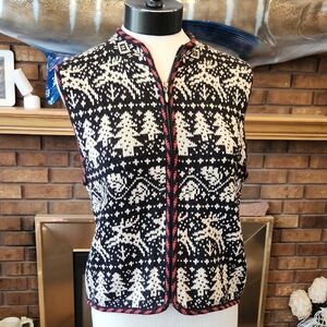 Nomadic Traders Winter Themed Sweater Vest Nordic Reindeer Pine Trees Size Med